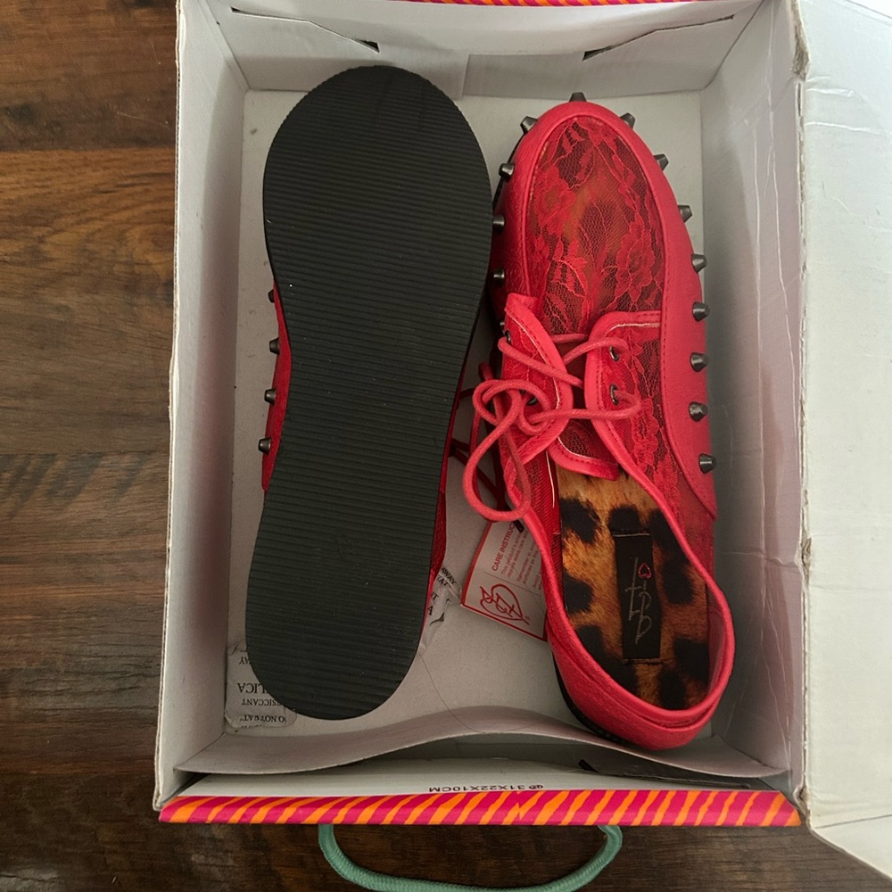 Iron Fist Red Lace Spike-Trim Sneakers - Picture 2 of 7